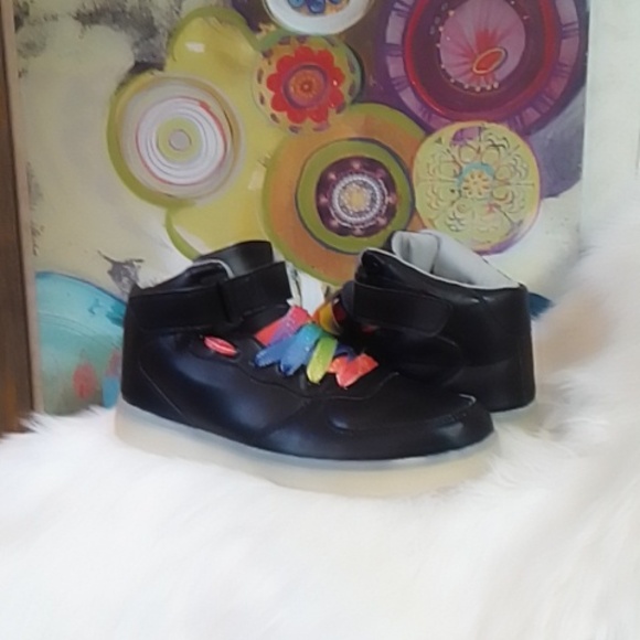 SZ 10 Black Light up sole Women's SZ 10 - Men's SZ 8.5 - Picture 1 of 6